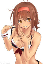 Rule 34 | 1girl, ahoge, ass, bare shoulders, breasts, brown eyes, brown hair, character name, cleavage, dated, grin, hairband, highres, kantai collection, looking at viewer, medium breasts, orange eyes, red hairband, sailor bikini, sailor collar, shiratsuyu (kancolle), short hair, simple background, smile, solo, tan, timato, twitter username, white background