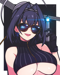 Rule 34 | 1girl, :d, absurdres, bacon strips, black background, black gloves, black hair, blue eyes, bow, bow earrings, breasts, commentary, earrings, eyes visible through eyewear, fangs, gloves, glowing, hair intakes, head chain, highres, hololive, hololive english, jewelry, large breasts, medium hair, men in black, neuralyzer, open mouth, ouro kronii, smile, solo, sunglasses, two-tone background, underboob, upper body, virtual youtuber, white background
