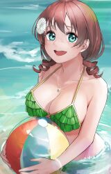 Rule 34 | 1girl, ball, beachball, bikini, blue eyes, blush, breasts, brown hair, collarbone, commentary, day, drill hair, emma verde, flower, flower bracelet, freckles, frilled bikini, frills, green bikini, hair between eyes, hair flower, hair ornament, highres, holding, holding ball, jewelry, large breasts, looking at viewer, love live!, love live! nijigasaki high school idol club, medium hair, necklace, ocean, on water, open mouth, outdoors, partially submerged, shinyoujurin, smile, solo, sunlight, swimsuit, symbol-only commentary, teeth, upper body, upper teeth only