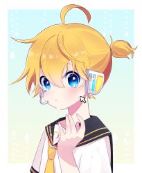 Rule 34 | 1boy, ahoge, bad id, bad pixiv id, bass clef, blonde hair, blue eyes, crying, crying with eyes open, cursor, headset, highres, kagamine len, male focus, ponytail, sailor collar, short sleeves, solo, tears, vocaloid, waya (bombe)