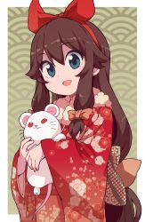 Rule 34 | 1girl, absurdres, blue eyes, blush, bow, brown hair, chinese zodiac, hair bow, hairband, highres, japanese clothes, kimono, long hair, looking at viewer, mouse (animal), open mouth, original, red bow, smile, solo, very long hair, year of the rat, yokoyoko (nazonazo)