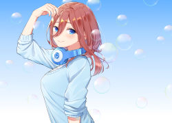 Rule 34 | 1girl, absurdres, blue eyes, blue sky, blue sweater, breasts, brown hair, bubble, commentary request, eyelashes, go-toubun no hanayome, hair between eyes, hand up, headphones, headphones around neck, highres, kongbai, large breasts, long hair, nakano miku, sky, sleeves rolled up, smile, solo, sweater, upper body
