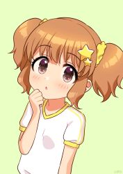 Rule 34 | 1girl, aged down, brown eyes, brown hair, chestnut mouth, clenched hand, commentary, dot nose, flat chest, green background, hair ornament, hand up, highres, idolmaster, idolmaster cinderella girls, looking at viewer, moroboshi kirari, scrunchie, shirt, short hair, short sleeves, short twintails, sidelocks, solo, star (symbol), star hair ornament, t-shirt, twintails, upper body, wavy hair, wgm oekaki, white shirt, yellow scrunchie