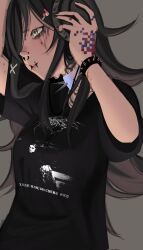 1girl band_shirt black_hair black_shirt bracelet character_hair_ornament choker crying cuts darkthrone green_eyes grey_background hair_ornament hand_tattoo headphones highres injury iridescent irreligiositat jewelry kuroki_tomoko long_hair merchandise mouth_piercing my_melody nose_piercing onegai_my_melody piercing runny_makeup sanrio self-harm shirt solo spiked_bracelet spikes tattoo tears watashi_ga_motenai_no_wa_dou_kangaetemo_omaera_ga_warui!