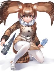 Rule 34 | 10s, 1girl, bird tail, brown eyes, brown hair, coat, eurasian eagle owl (kemono friends), food, frown, full body, fur collar, hair between eyes, head wings, kemono friends, looking at viewer, on one knee, pantyhose, popsicle, short hair, simple background, solo, spread wings, tadano magu, tail, white background, white pantyhose, wings