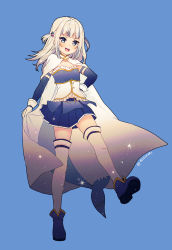 Rule 34 | 1girl, :d, blue background, blue eyes, blue footwear, blue skirt, blunt bangs, boots, cape, cosplay, detached sleeves, fins, fish tail, full body, gawr gura, gloves, hair ornament, highres, hololive, hololive english, long hair, looking at viewer, mahou shoujo madoka magica, miki sayaka, miki sayaka (cosplay), open mouth, rosuuri, shark hair ornament, shark tail, sharp teeth, short twintails, simple background, skirt, smile, solo, sparkle, tail, teeth, twintails, twitter username, virtual youtuber, white cape, white gloves, white hair