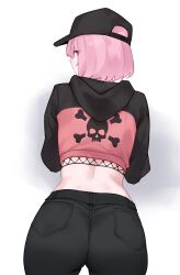 Rule 34 | 1girl, absurdres, ass, black hat, black pants, bluefield, commentary, from behind, hat, highres, hololive, hololive english, hood, hoodie, long sleeves, looking at viewer, looking back, midriff, mori calliope, pants, pink hair, red eyes, short hair, simple background, skull and crossbones, solo, virtual youtuber, white background