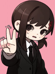 Rule 34 | 1girl, black jacket, black necktie, black suit, business suit, chainsaw man, chibi, collared shirt, commentary, dot nose, english commentary, formal, frown, hair ornament, hairclip, higashiyama kobeni, highres, jacket, long sleeves, looking at viewer, mole, mole under eye, mole under mouth, multiple moles, necktie, nervous, nervous sweating, open mouth, pink background, shirt, simple background, solo, suit, sweat, upper body, v, white shirt, yknsugar