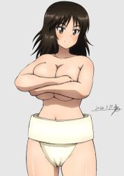 Rule 34 | 1girl, black hair, blush, breasts, brown eyes, bukkuri, closed mouth, covering privates, covering breasts, crossed arms, dated, fundoshi, girls und panzer, grey background, highres, japanese clothes, large breasts, murakami (girls und panzer), navel, short hair, simple background, solo