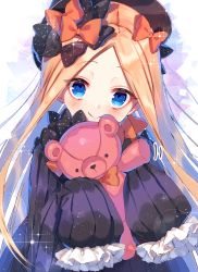 Rule 34 | 1girl, abigail williams (fate), absurdres, black bow, black dress, black hat, blonde hair, blue eyes, blush, bow, bug, butterfly, chano hinano, closed mouth, commentary request, dress, fate/grand order, fate (series), forehead, hair bow, hands in opposite sleeves, hat, head tilt, highres, holding, holding stuffed toy, insect, long hair, long sleeves, looking at viewer, orange bow, parted bangs, polka dot, polka dot bow, smile, solo, sparkle, stuffed animal, stuffed toy, teddy bear, very long hair