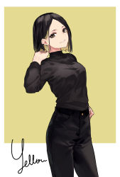 Rule 34 | 1girl, absurdres, black hair, black pants, black sweater, blonde hair, border, colored inner hair, hand up, high-waist pants, highres, long sleeves, looking at viewer, medium hair, multicolored hair, original, pants, parted lips, reiga (act000), ribbed sweater, smile, solo, standing, sweater, two-tone hair, white border, yellow background, yellow eyes