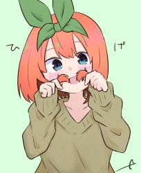 Rule 34 | 1girl, :d, blue eyes, blush, brown sweater, commentary, eyebrows hidden by hair, female focus, go-toubun no hanayome, green background, green ribbon, hair between eyes, hair ribbon, hands up, head tilt, highres, kujou karasuma, long sleeves, looking at viewer, nakano yotsuba, open mouth, orange hair, ribbon, signature, simple background, sleeves past wrists, smile, solo, sweater, upper body