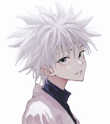 Rule 34 | 1boy, bad id, bad twitter id, blue eyes, cat helper, cropped, eyelashes, grey background, grey hair, hatching (texture), highres, hunter x hunter, killua zoldyck, light blue eyes, looking at viewer, male focus, parted lips, simple background, solo, turtleneck, upper body