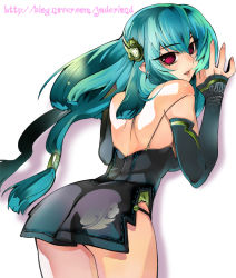 Rule 34 | 1girl, ass, cavalier of the abyss, green hair, hair ornament, jewelry, juder, long hair, pointy ears, red eyes, solo, yuan