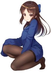 Rule 34 | 1girl, black necktie, black pantyhose, blue bow, blue jacket, bow, brown eyes, brown hair, closed mouth, commentary request, from side, full body, hair bow, half updo, highres, idolmaster, idolmaster cinderella girls, jacket, kneeling, long hair, long sleeves, looking at viewer, necktie, no shoes, oversized clothes, pantyhose, rangen, simple background, sleeves past wrists, solo, tachibana arisu, white background