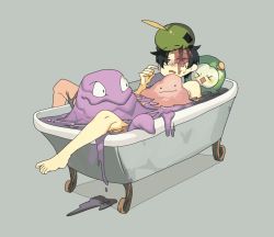 Rule 34 | &gt; &lt;, 1boy, barefoot, bathing, bathtub, black hair, closed mouth, commentary request, creatures (company), ditto, dripping, game freak, gen 1 pokemon, gen 3 pokemon, gen 5 pokemon, grey background, grey eyes, grimer, gulpin, knees, liquid, looking up, male focus, newo (shinra-p), nintendo, nude, on head, pokemon, pokemon (creature), pokemon on head, short hair, sideways glance, simple background, slime (substance), smile, solid circle eyes, solosis, sweatdrop, toes