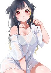 1girl :3 anzu_(x_anzu_ill) arm_up black_bra black_hair blonde_hair blush bra bra_visible_through_clothes character_request closed_mouth fangs highres long_hair mole mole_under_eye multicolored_hair red_eyes shirt solo underwear vocaloid white_background white_shirt