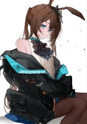 Rule 34 | 1girl, amiya (arknights), animal ears, arknights, ascot, black ascot, black bow, black jacket, black pantyhose, blue eyes, blue skirt, bow, brown hair, closed mouth, hair bow, highres, jacket, jewelry, long hair, neck ring, off shoulder, pantyhose, ponytail, rabbit ears, shirt, simple background, skirt, sleeveless, sleeveless shirt, solo, suashi, white shirt