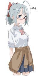 Rule 34 | 1girl, ahoge, black skirt, blue eyes, bow, breasts, closed mouth, clothes around waist, collared shirt, dress shirt, glasses, grey hair, highres, looking at viewer, original, pink bow, pleated skirt, ponytail, red-framed eyewear, semi-rimless eyewear, shirt, shiwa (siwaa0419), short sleeves, simple background, skirt, small breasts, solo, translation request, under-rim eyewear, white background, white shirt