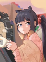 Rule 34 | 1girl, alternate costume, alternate hairstyle, black hair, blush, chinese commentary, cup, hair behind ear, highres, holding, holding cup, hololive, hololive english, kiwwwwwi, looking to the side, microphone, mole, mole under eye, monitor, mug, ninomae ina&#039;nis, pink sweater, pointy ears, ponytail, smile, solo, sweater, takodachi (ninomae ina&#039;nis), tentacle hair, virtual youtuber