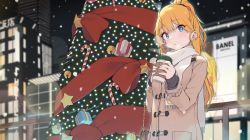 Rule 34 | 1girl, ahoge, bag, blonde hair, blue eyes, blush, brown coat, christmas, christmas tree, city lights, cityscape, cloba, coat, coffee cup, cup, disposable cup, duffel coat, earrings, hair ornament, hairband, handbag, highres, jewelry, long hair, long sleeves, looking at viewer, night, night sky, original, ponytail, scarf, sidelocks, sky, snowing, solo, sweater, sweater under jacket, upper body, wallpaper, white scarf, winter, winter clothes, winter coat