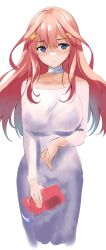 Rule 34 | 1girl, arm under breasts, bag, bare shoulders, blue eyes, blush, breasts, choker, closed mouth, collarbone, cowboy shot, cropped legs, dress, eyelashes, geiger, go-toubun no hanayome, hair between eyes, hair ornament, highres, holding, holding bag, large breasts, light smile, long hair, long sleeves, looking to the side, nakano itsuki, pink hair, simple background, solo, star (symbol), star hair ornament, taut clothes, taut dress, white background, white choker, white dress