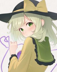 Rule 34 | 1girl, black hat, bow, closed mouth, commentary request, green eyes, green hair, hat, hat bow, heart, heart of string, highres, holding, kanpa (campagne 9), komeiji koishi, long sleeves, looking at viewer, looking back, medium hair, shirt, simple background, solo, third eye, touhou, upper body, white background, wide sleeves, yellow bow, yellow shirt