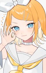Rule 34 | &gt;:), 1girl, :3, alternate color, bare shoulders, blonde hair, blue eyes, bow, choker, collarbone, commentary, cookie galo, detached sleeves, flat chest, grey background, hair bow, hair ornament, hairclip, half-closed eyes, kagamine rin, long eyelashes, neckerchief, ok sign, sailor collar, smile, solo, squatting, swept bangs, tsurime, upper body, v-shaped eyebrows, vocaloid, white choker, white sailor collar, white sleeves, yellow neckerchief