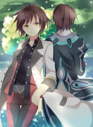 Rule 34 | 1boy, back-to-back, coat, dual persona, green background, hand in pocket, highres, jude mathis, male focus, pants, rento (rukeai), smile, tales of (series), tales of xillia, tales of xillia 2, yellow eyes