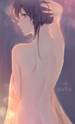 Rule 34 | 1boy, androgynous, arm up, blue eyes, blush, butt crack, completely nude, dated, from behind, grey background, hair rings, hand on own head, highres, holding, holding towel, kiyonagi, kusanagi (kiyonagi), long hair, looking at viewer, looking back, male focus, nude, original, profile, purple hair, sideways glance, solo, towel, trap, upper body