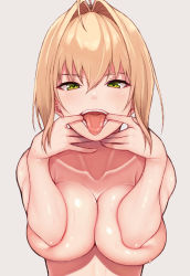 Rule 34 | 1girl, ahoge, bad id, bad twitter id, blonde hair, blush, breasts, cocq taichou, fate/extra, fate (series), green eyes, hair between eyes, hair intakes, large breasts, long hair, looking at viewer, nero claudius (fate), nero claudius (fate) (all), nero claudius (fate/extra), nude, open mouth, smile, tongue, tongue out