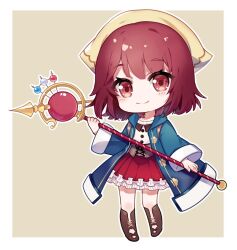 1girl atelier_(series) atelier_sophie blue_coat boots border brown_background brown_footwear chibi closed_mouth coat collared_coat commentary_request corset full_body hat headscarf holding holding_staff jewelry long_coat long_sleeves looking_at_viewer necklace outline red_eyes red_hair red_skirt sharlorc short_hair skirt smile solo sophie_neuenmuller staff standing white_border white_outline