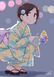 Rule 34 | 1girl, black footwear, blue flower, blue kimono, blush, brown eyes, brown hair, closed mouth, commentary request, cup, disposable cup, floral print, flower, food, hair flower, hair ornament, hairclip, hasegawa fumi, highres, holding, holding cup, holding spoon, japanese clothes, kimono, kooribata, long sleeves, looking at viewer, obi, print kimono, sandals, sash, shaved ice, signature, smile, solo, spoon, squatting, swept bangs, umiroku, wide sleeves, yukata, yuyushiki, zouri