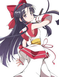 Rule 34 | 1girl, ainu clothes, black hair, blunt bangs, bow, closed mouth, hair bow, ixy, long hair, looking at viewer, nakoruru, purple eyes, red bow, reverse grip, samurai spirits, simple background, solo, standing, white background
