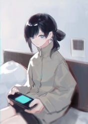 Rule 34 | 1girl, bed, black hair, black shorts, blue eyes, closed mouth, collar, collared jacket, commentary request, grey jacket, holding, iris yi, jacket, long hair, long sleeves, looking at viewer, original, playing, playing games, ponytail, shorts, sitting, smile, solo, upper body, wide sleeves, zipper