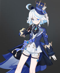 Rule 34 | 1girl, absurdres, ahoge, asymmetrical gloves, black gloves, blue bow, blue eyes, blue hat, blue jacket, bow, brooch, commentary request, feet out of frame, furina (genshin impact), genshin impact, gloves, grey background, hair between eyes, hat, hat bow, highres, jacket, jewelry, looking at viewer, miniskirt, mismatched gloves, shiliuyexiaohei, short hair, short shorts, shorts, simple background, skirt, smile, solo, standing, thigh strap, top hat, white gloves, white hair, white shorts, white skirt
