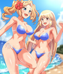 Rule 34 | 2girls, absurdres, alternate color, beach, bikini, blonde hair, blue bikini, blue eyes, blue sky, blurry, blurry background, breasts, brooklyn (kancolle), brown eyes, cloud, commentary request, commission, cosplay, day, drill hair, flower, hair flower, hair ornament, highres, honolulu (kancolle), horizon, kantai collection, large breasts, long hair, matching outfits, multiple girls, ocean, outdoors, pixiv commission, side-tie bikini bottom, sky, smile, swimsuit, twin drills, twintails, zanntetu