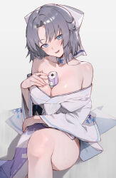 Rule 34 | 1girl, absurdres, bare shoulders, between breasts, blue eyes, bow, breasts, cleavage, collarbone, detached collar, grey hair, hair bow, highres, japanese clothes, kimono, large breasts, looking at viewer, off shoulder, open mouth, parted bangs, scroll, senran kagura, short hair, sitting, smile, solo, sooon, thighs, white bow, white kimono, yumi (senran kagura)