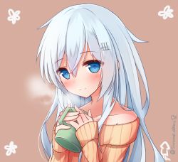Rule 34 | 10s, 1girl, bare shoulders, blue eyes, blue hair, blush, brown background, cup, hair ornament, hairclip, hibiki (kancolle), holding, kantai collection, looking at viewer, matching hair/eyes, mug, orange shirt, shirt, smile, solo, surume aburi, sweater, twitter username, two-handed