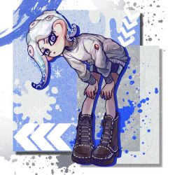 Rule 34 | 1girl, blue background, blue eyes, blue hair, boots, brown footwear, commentary, cross-laced footwear, eyelashes, full body, highres, leaning forward, long legs, medium hair, nintendo, octoling, octoling girl, octoling player character, paint splatter, parted lips, shirt, short shorts, shorts, solo, splatoon (series), splatoon 3, symbol-only commentary, tentacle hair, thenintlichen96, two-tone background, white background, white shirt
