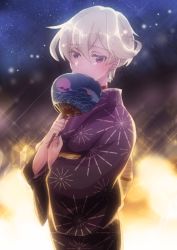 Rule 34 | androgynous, blurry, blurry background, blush, covered mouth, earrings, hand fan, gender request, japanese clothes, jewelry, kimono, looking at viewer, night, night sky, nihakusanren, outdoors, paper fan, purple eyes, seiken manifestia, short hair, sky, standing, uchiwa, white hair, wide sleeves, yukata