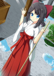 Rule 34 | 1girl, black hair, blue eyes, blue sky, blush, bow, closed mouth, cloud, commentary request, day, dutch angle, fingernails, from above, glint, hair between eyes, hair bow, hair ornament, hakama, hakama skirt, hands up, highres, japanese clothes, kimono, long hair, long sleeves, looking at viewer, miko, original, outdoors, puddle, rainbow, red bow, red hakama, reflection, sidelocks, skirt, sky, smile, solo, sunlight, tsuyukina fuzuki, w, water, white kimono, wide sleeves