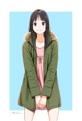 Rule 34 | 1girl, akiyama mio, black eyes, black hair, blue background, closed mouth, coat, cowboy shot, dated, dress, fur-trimmed coat, fur trim, green coat, horikou, k-on!, legs apart, long hair, looking at viewer, own hands together, pink dress, short dress, signature, simple background, smile, solo, standing, v arms, white background