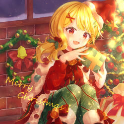 Rule 34 | 1girl, absurdres, bell, blonde hair, blush, bow, box, brick wall, cape, christmas, christmas ornaments, christmas tree, fur-trimmed cape, fur-trimmed footwear, fur trim, gift, hair bobbles, hair ornament, hairclip, hat, highres, holding, holding box, holding gift, holly hair ornament, irodori izumi, knees up, leggings, long hair, long sleeves, low ponytail, merry christmas, mini hat, mini santa hat, neck bell, open mouth, original, print leggings, red eyes, santa hat, sitting, smile, snow, solo, window