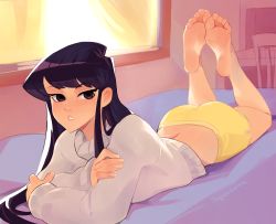 Rule 34 | 1girl, artist name, ass, bare legs, barefoot, black eyes, black hair, commentary, dolphin shorts, english commentary, feet, full body, indoors, komi-san wa komyushou desu, komi shouko, long hair, long sleeves, looking at viewer, lying, midriff, on bed, on stomach, parted lips, shorts, sidelocks, sideways glance, soles, solo, squeezable (squeezabledraws), sweater, the pose, toes, white sweater, window, yellow shorts