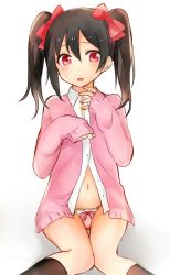 Rule 34 | 10s, 1girl, blush, bow, bow panties, cardigan, gmanee, hair bow, looking at viewer, love live!, love live! school idol project, navel, no pants, panties, pink panties, red eyes, short hair, solo, sweatdrop, twintails, unbuttoned, underwear, white background, yazawa nico