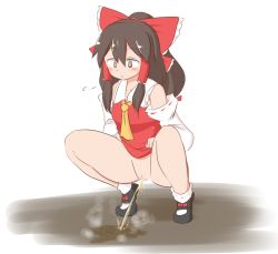 Rule 34 | 1girl, blush, brown eyes, brown hair, cleft of venus, hakurei reimu, japanese clothes, mizusoba, no panties, peeing, puddle, pussy, simple background, solo, squatting, steam, touhou, uncensored