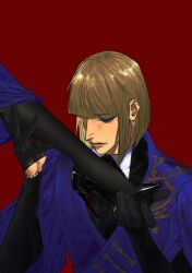 2boys absurdres august2486 blonde_hair blue_coat chinese_commentary closed_eyes coat commentary_request high_heels highres holding_another&#039;s_leg male_focus multiple_boys red_background rook_hunt short_hair simple_background twisted_wonderland upper_body vil_schoenheit