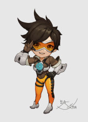Rule 34 | 11ama, 1girl, artist name, chest harness, chibi, dated, full body, gloves, grey background, hand on own hip, harness, overwatch, overwatch 1, parted lips, simple background, solo, standing, tracer (overwatch)