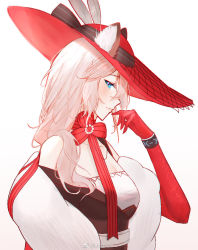 Rule 34 | 1girl, animal ear fluff, animal ears, arknights, bare shoulders, black dress, blue eyes, breasts, cat ears, chinese commentary, cleavage, commentary request, dress, elbow gloves, feather boa, from side, gloves, gradient background, heidi (arknights), infection monitor (arknights), kkd (6589380949), long hair, looking at viewer, medium breasts, off-shoulder dress, off shoulder, profile, red gloves, red headwear, silver hair, smile, solo, white background